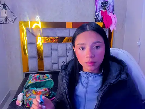 miiaboss  online show from February 27, 11:21 am