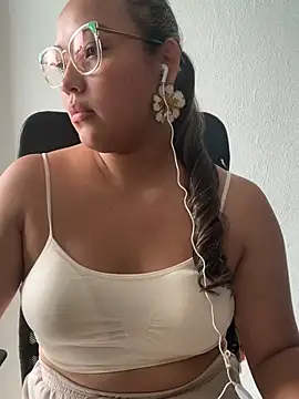 Valentina Liora online show from March 17, 5:16 pm