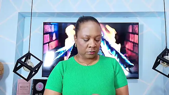 Snapshot of sharon_noa chatting on May 14, 2:13 pm sharon noa online show from May 14, 2:13 pm