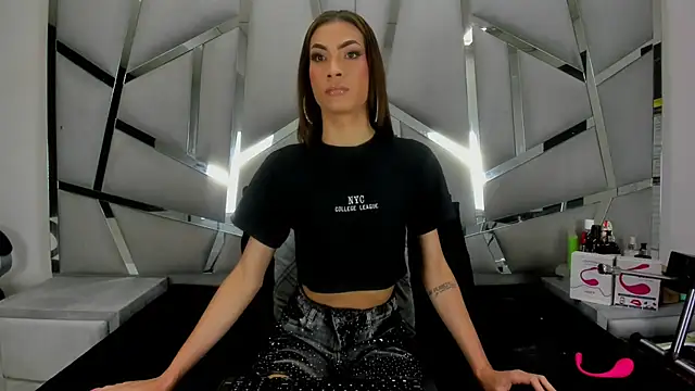 Alicee Grey online show from July 26, 1:29 pm