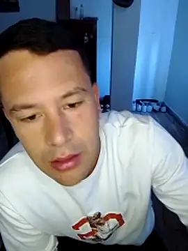 Ferrandiz23 online show from March 4, 2:34 pm