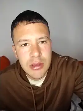 Ferrandiz23 online show from March 6, 12:18 am