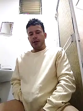 Ferrandiz23 online show from March 16, 5:24 am