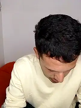 Ferrandiz23 online show from March 17, 5:49 pm