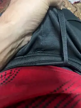 mightyythorrrr online show from March 10, 7:35 am