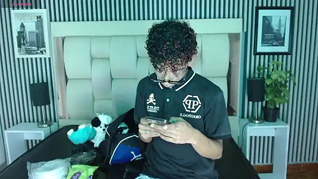 Billie Turneer online show from March 18, 10:02 pm