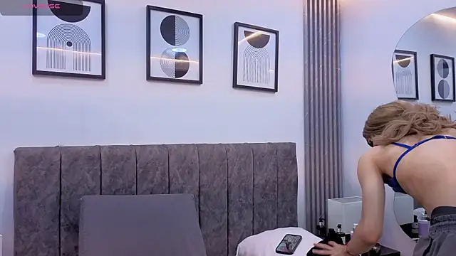 Snapshot of serena_arias7 chatting on June 12, 4:33 am serena arias7 online show from June 12, 4:33 am