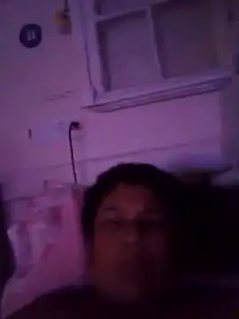 aquarianamascarada17 online show from March 3, 2:18 am