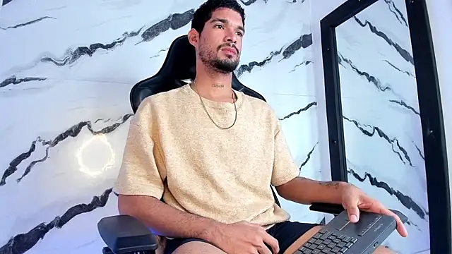 CarlosHotVibes online show from March 12, 11:38 am