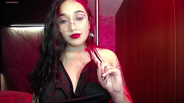 Snapshot of Aura_cute_ chatting on March 22, 3:21 am Aura cute online show from March 22, 3:21 am