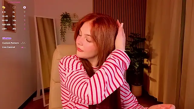 Elle Funning online show from May 8, 3:12 am