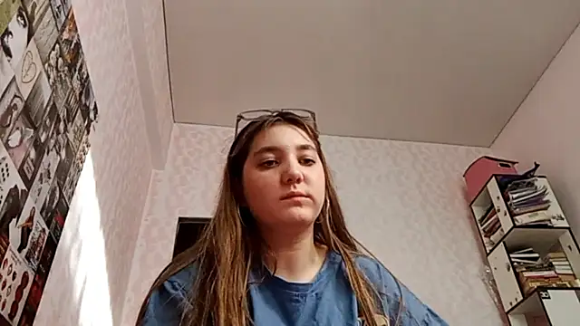 JanineThielman online show from June 19, 12:09 pm