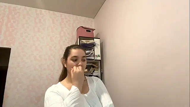 JanineThielman online show from July 19, 6:17 am