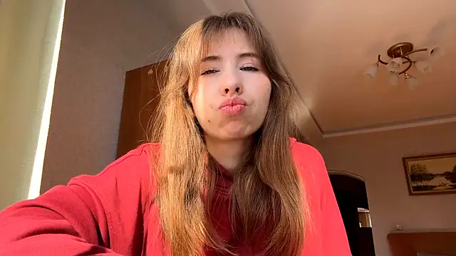 SerenaHawthorne online show from March 6, 7:05 am