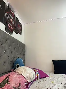 Pamela23x online show from June 25, 11:59 am