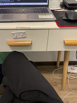 xiaoya-cc online show from February 23, 9:28 am