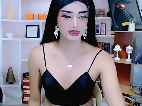 Queeny Cassandra online show from May 15, 6:09 am