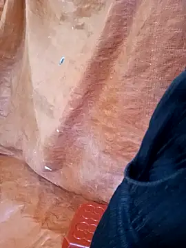 Snapshot of Yuka7700 chatting on April 4, 5:16 am Yuka7700 online show from April 4, 5:16 am