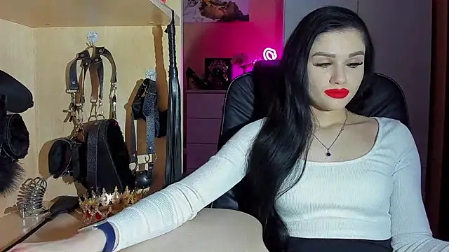 KristiTopxx online show from November 10, 6:18 pm