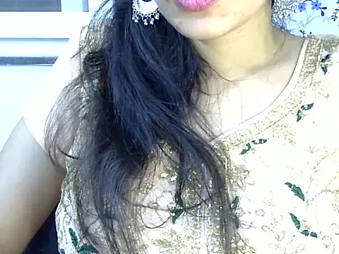 Neha Sharma2 online show from June 7, 1:37 pm