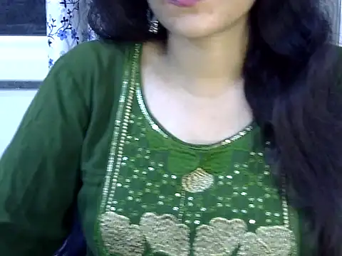 Neha Sharma2 online show from June 9, 1:45 pm