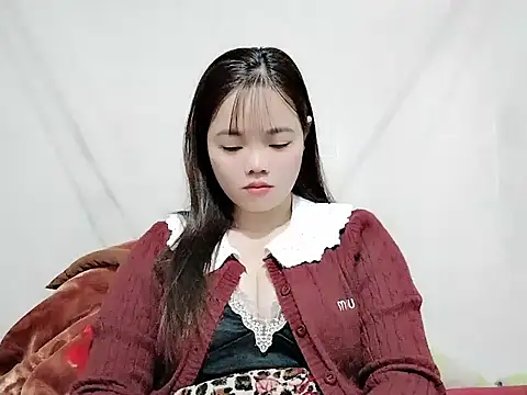 Kitty-lick online show from March 11, 1:00 am