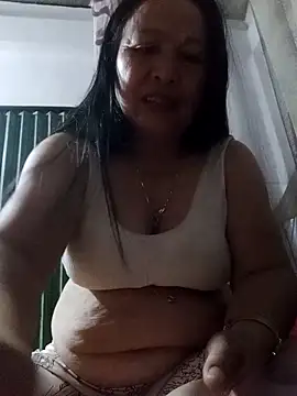 heesuu11 online show from March 1, 10:12 pm