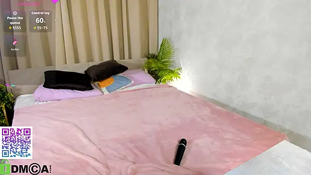Snapshot of Ella_Fex chatting on June 21, 12:19 pm Ella Fex online show from June 21, 12:19 pm