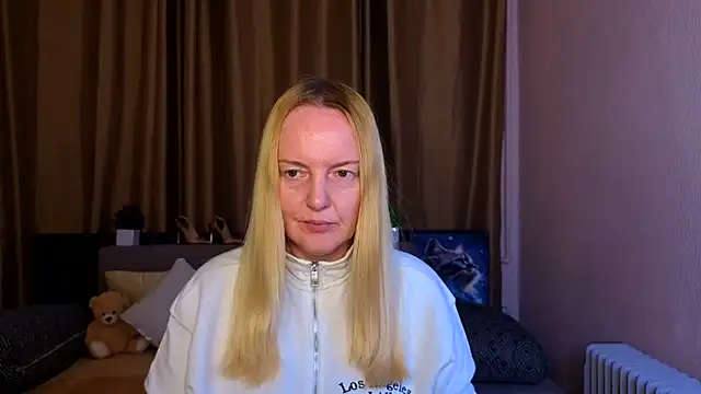 Bella soulmate online show from June 13, 11:30 am