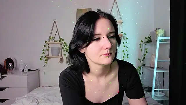 Yuki Shiro online show from March 8, 8:07 am