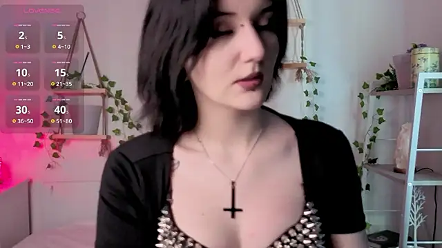 Yuki Shiro online show from March 13, 7:04 am