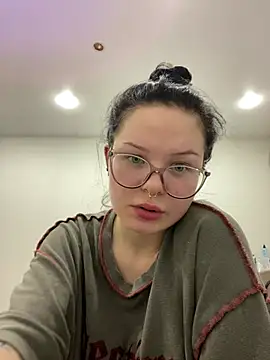 CindyMil online show from May 22, 6:24 pm