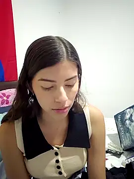 Snapshot of IrisBound chatting on July 7, 11:20 pm IrisBound online show from July 7, 11:20 pm