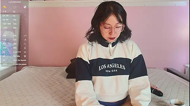 Abigailladyy online show from June 22, 11:40 am