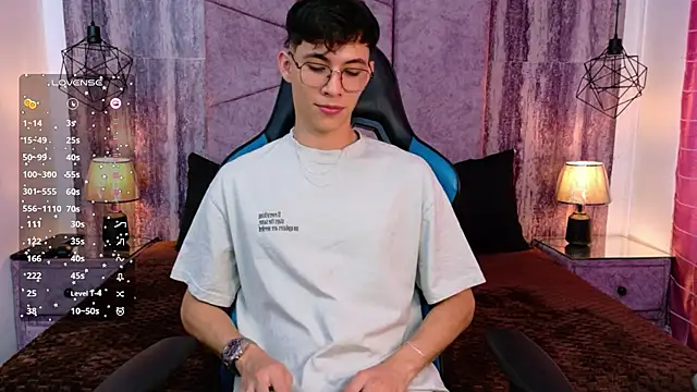 AronTawers online show from July 21, 7:27 pm