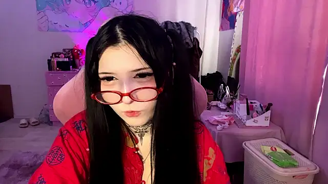 AlexaTripi online show from March 6, 7:05 am