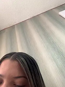 AdaPink  online show from March 7, 3:42 pm