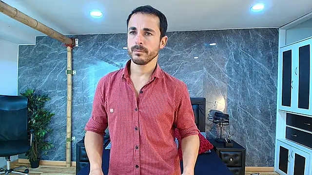 Adams Sanz online show from March 13, 10:05 pm