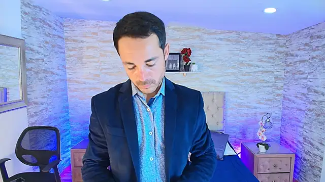 Snapshot of Adams_Sanz chatting on May 21, 8:38 pm Adams Sanz online show from May 21, 8:38 pm