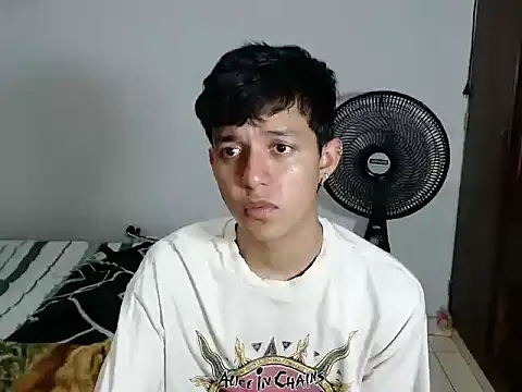 cute jisus online show from March 23, 7:51 pm