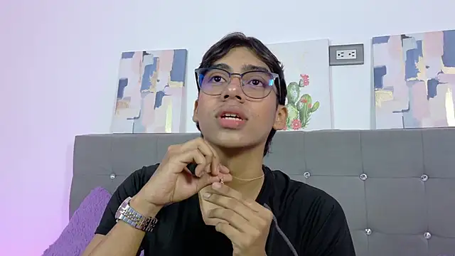 Eros Lux online show from July 3, 12:55 pm