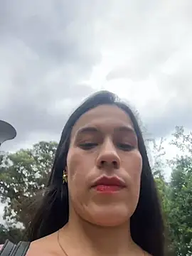 Penny 09 online show from July 9, 9:52 pm