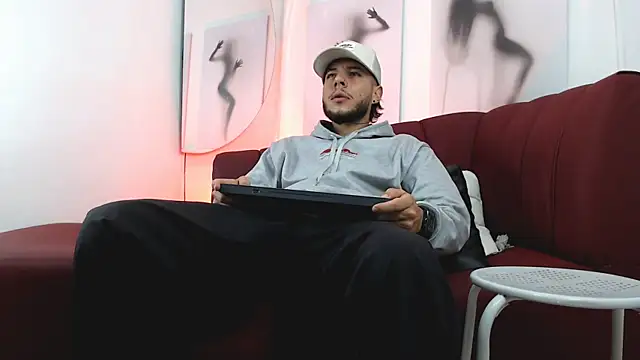 luxesmith online show from February 27, 2:33 am