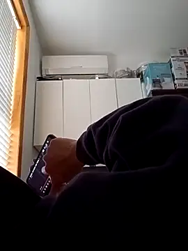 ken878997 online show from April 25, 6:05 pm