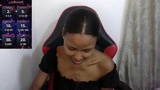Snapshot of Dulce_camx chatting on August 5, 2:58 am Dulce camx online show from August 5, 2:58 am