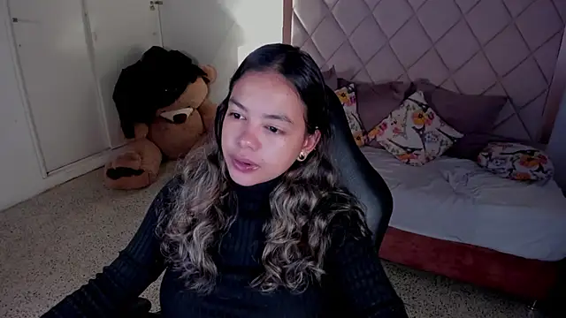 Snapshot of dulce_lyraa1 chatting on May 6, 4:19 am dulce lyraa1 online show from May 6, 4:19 am