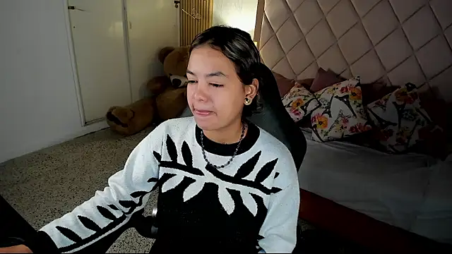 Snapshot of dulce_lyraa1 chatting on July 16, 3:56 am dulce lyraa1 online show from July 16, 3:56 am