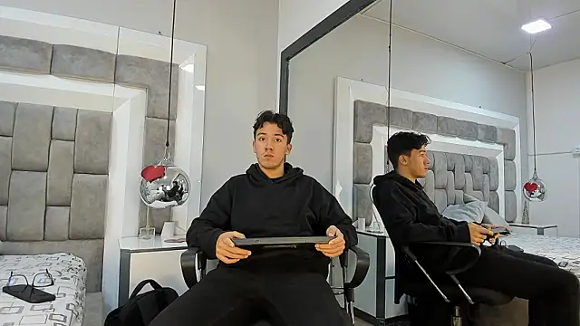 Austin Reedss online show from February 25, 12:37 pm