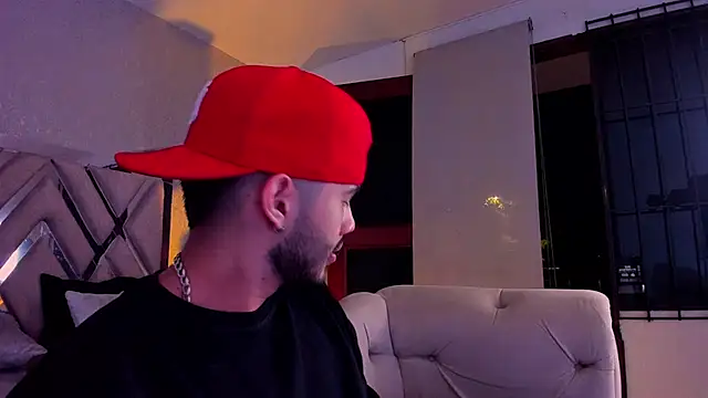 Snapshot of Vincentblack chatting on July 28, 4:41 am Vincentblack online show from July 28, 4:41 am