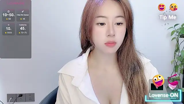 Baixi-01 online show from June 12, 4:22 am